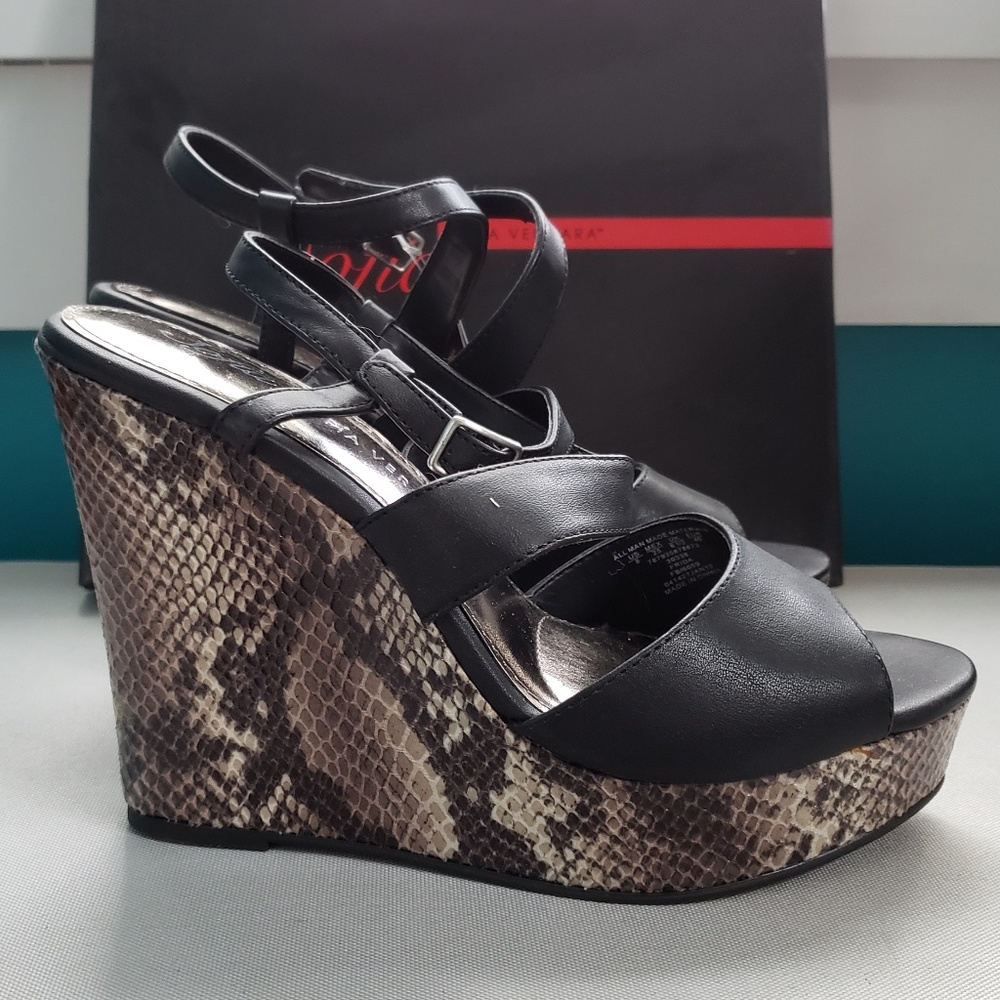 Sofia Vergara Platform Heels
